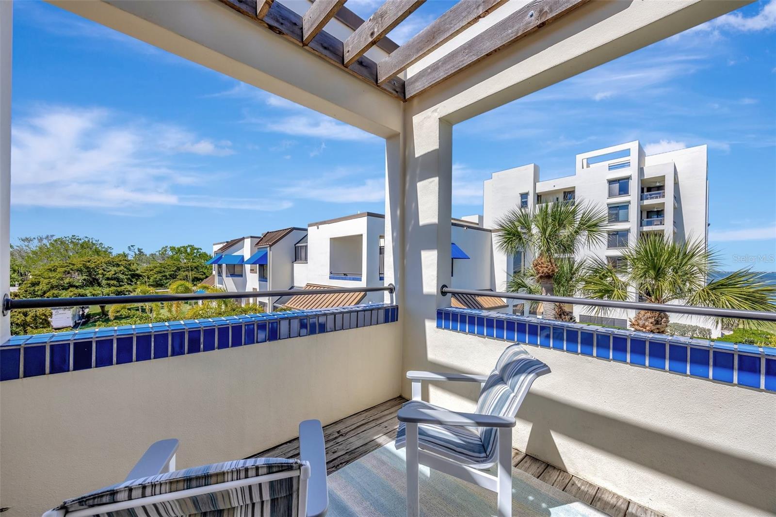 2010 HARBOURSIDE DR #2004, LONGBOAT KEY, FL, 34228