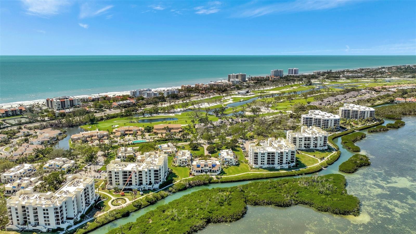 2010 HARBOURSIDE DR #2004, LONGBOAT KEY, FL, 34228