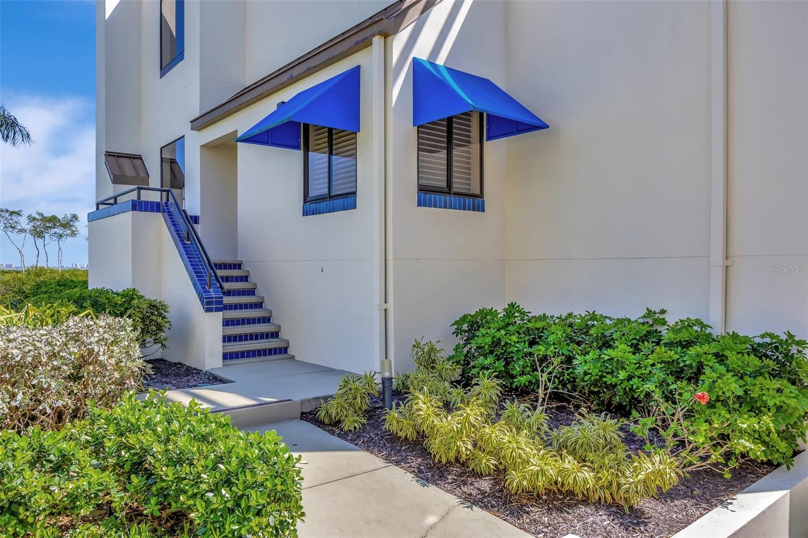 2010 HARBOURSIDE DR #2004, LONGBOAT KEY, FL, 34228