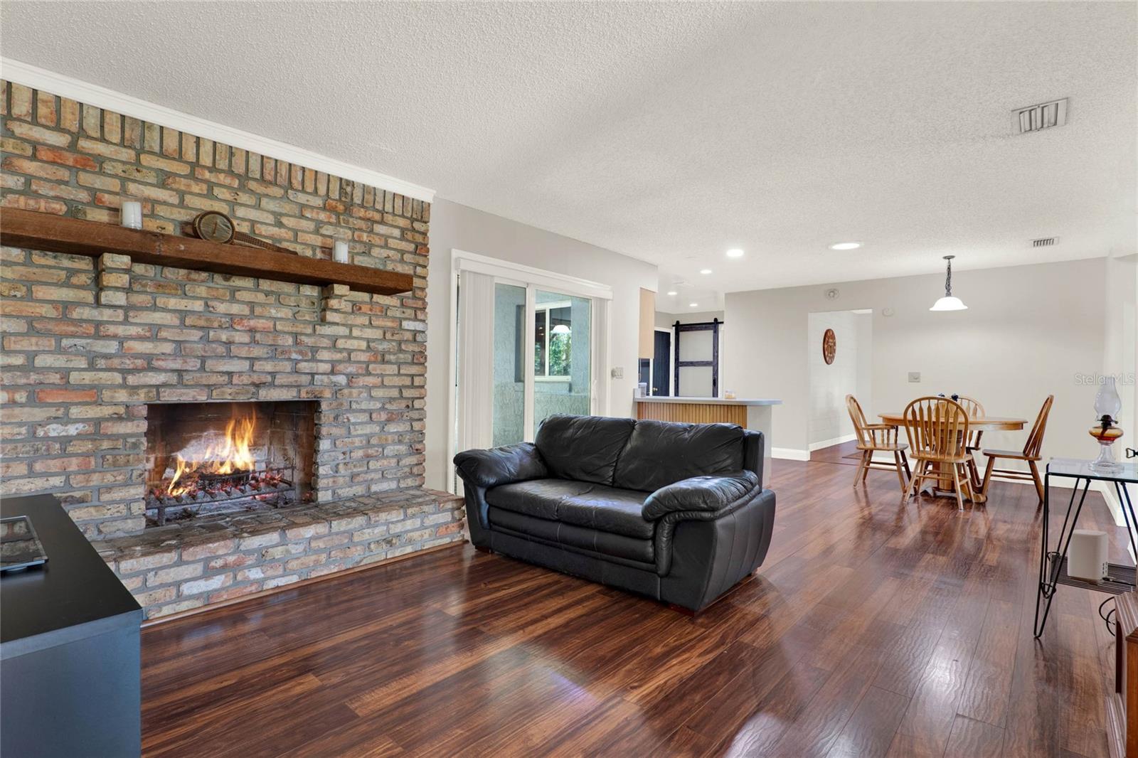31024 PRESTWICK AVE, SORRENTO, FL, 32776