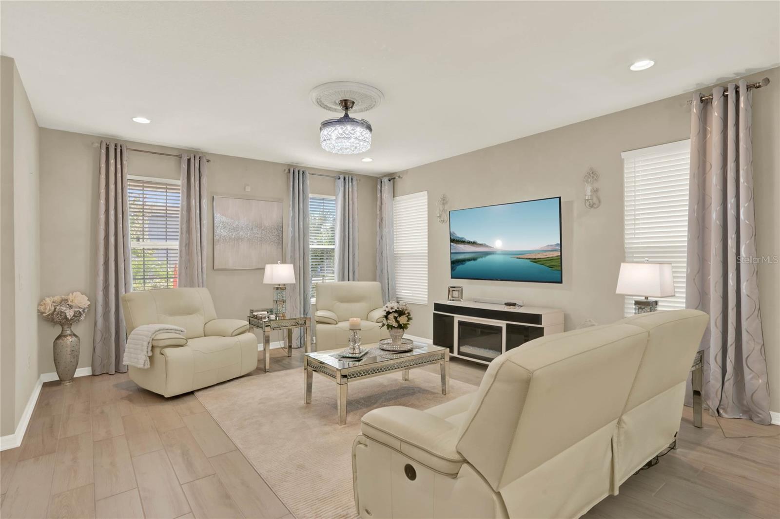 17055 WYNFORD LN, WINTER GARDEN, FL, 34787