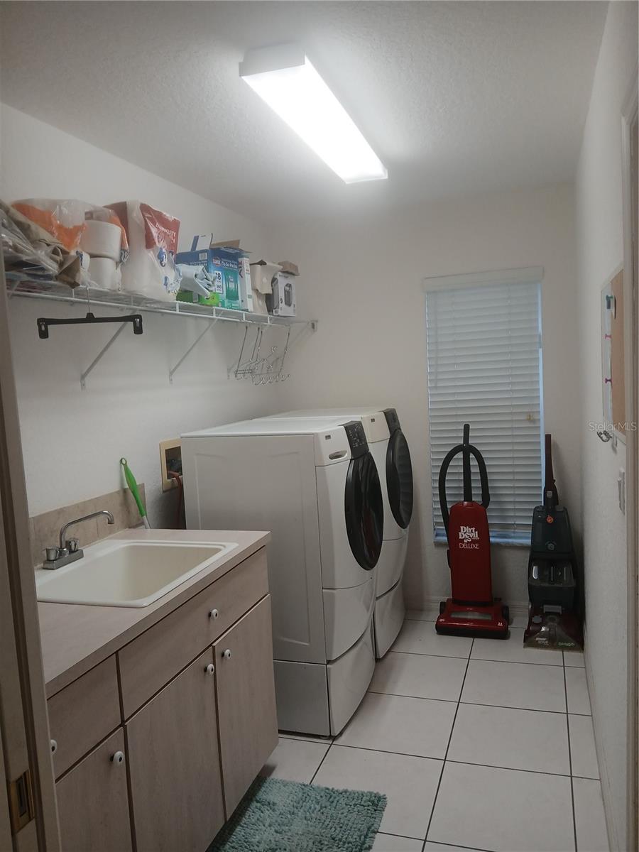 8630 CORAL CREEK LOOP, HUDSON, FL, 34667