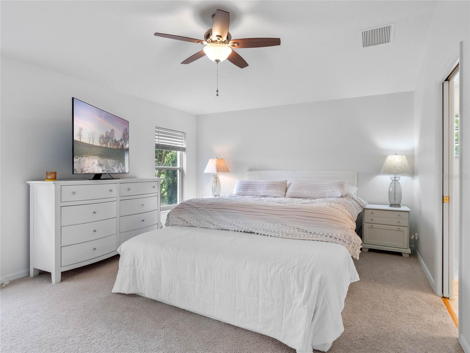 5454 SIR CHURCHILL DR, LEESBURG, FL, 34748