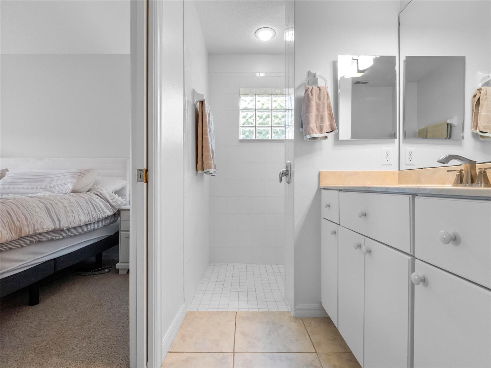 5454 SIR CHURCHILL DR, LEESBURG, FL, 34748