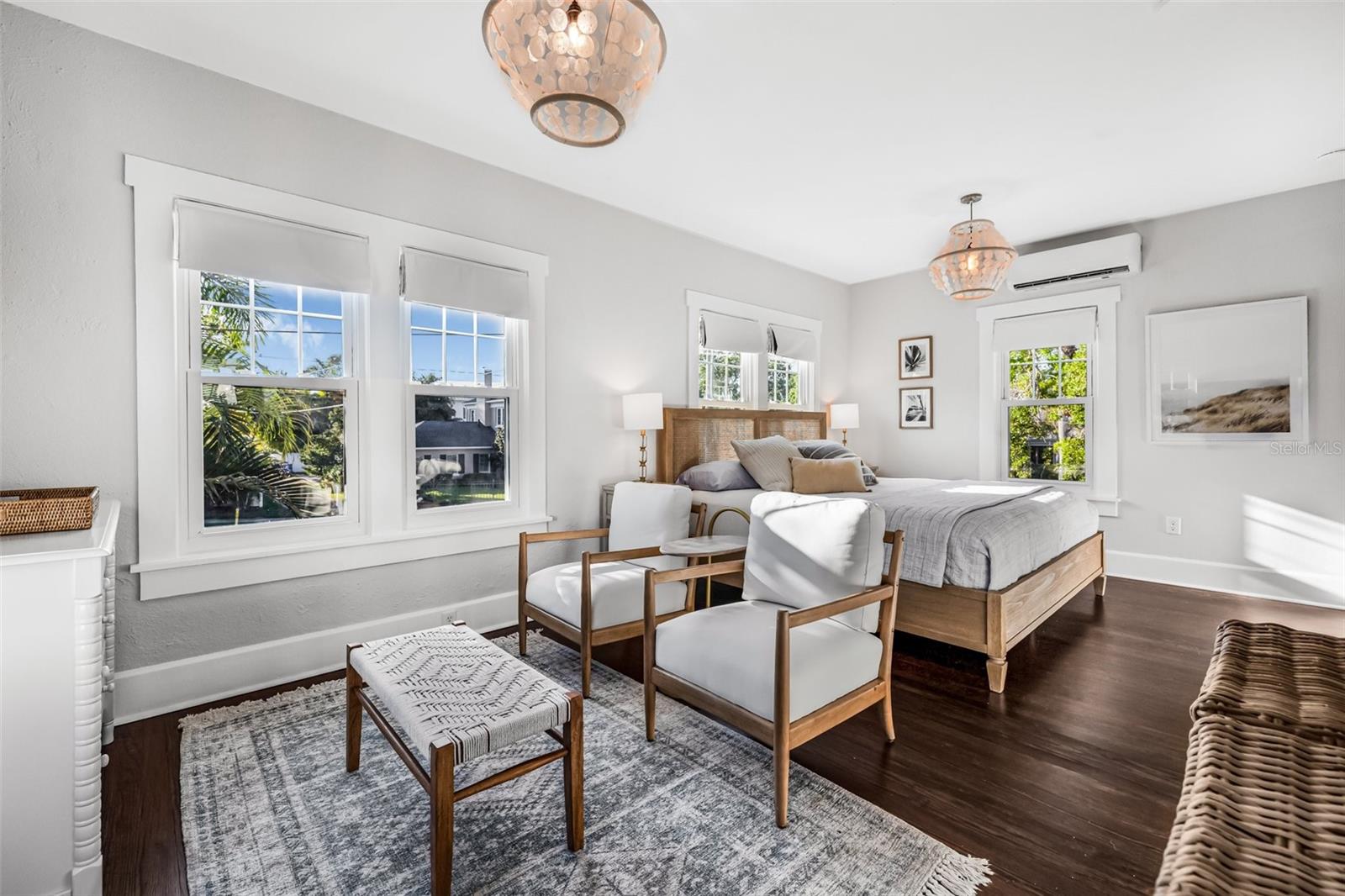 1505 BEACH DR NE, ST PETERSBURG, FL, 33704