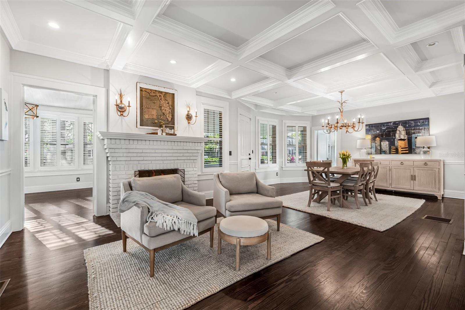 1505 BEACH DR NE, ST PETERSBURG, FL, 33704