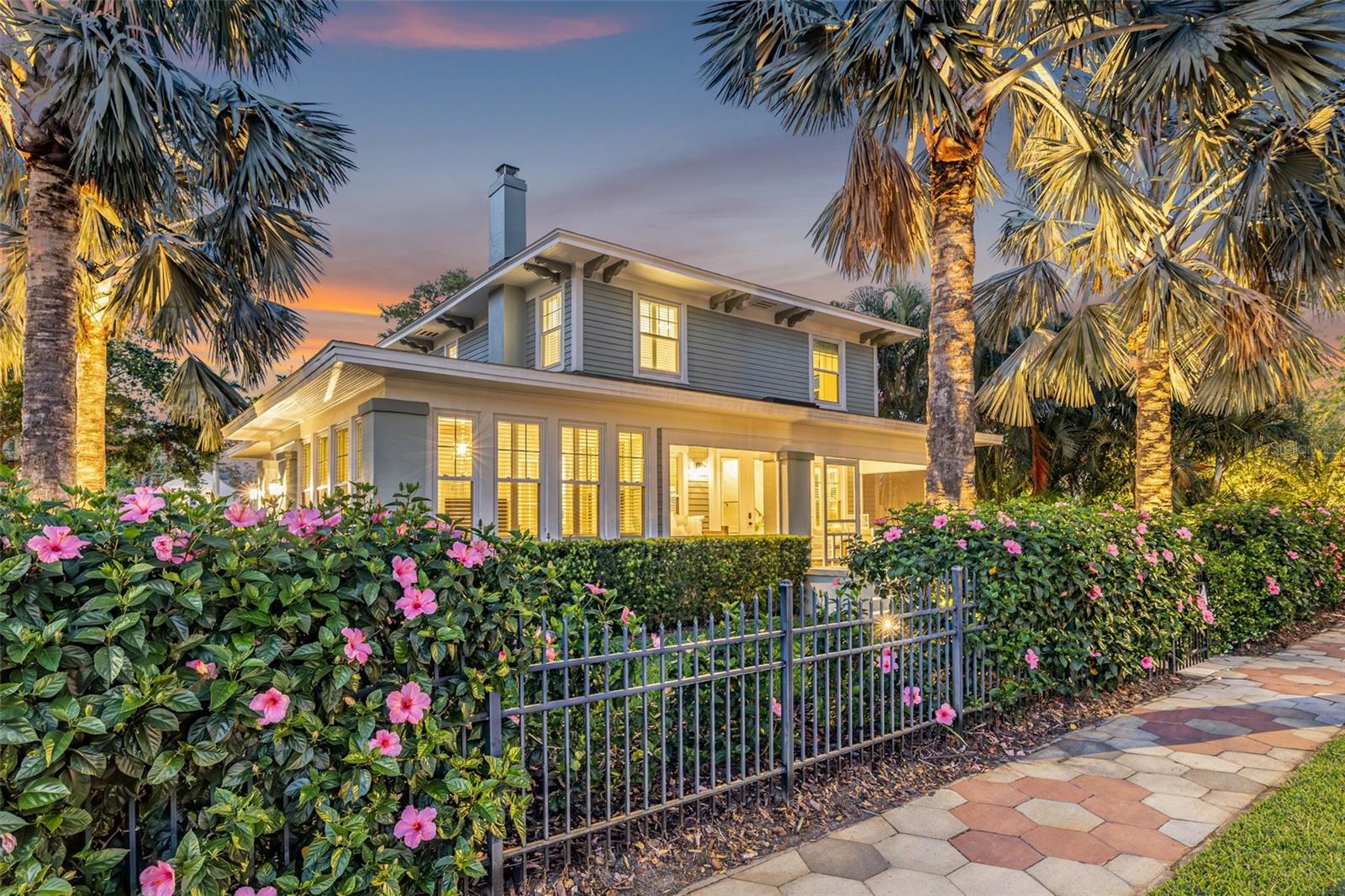 1505 BEACH DR NE, ST PETERSBURG, FL, 33704