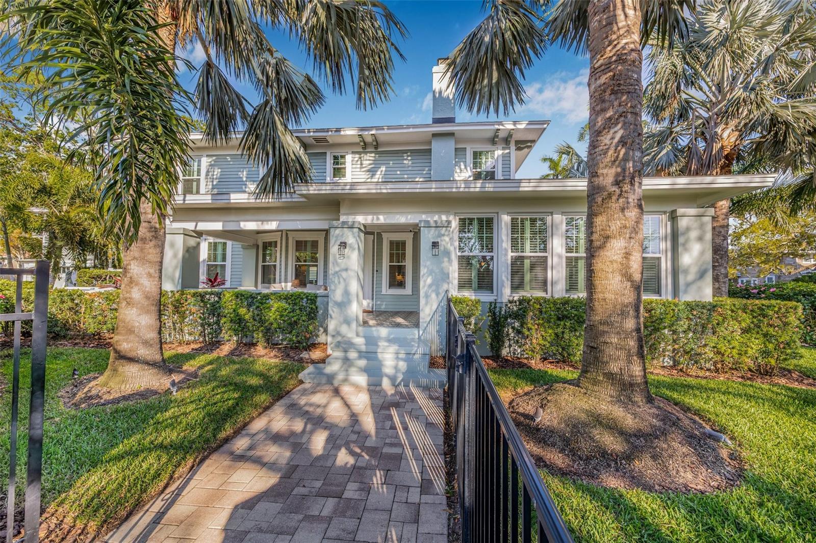 1505 BEACH DR NE, ST PETERSBURG, FL, 33704
