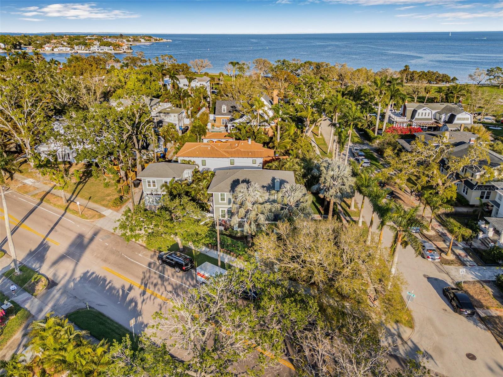 1505 BEACH DR NE, ST PETERSBURG, FL, 33704
