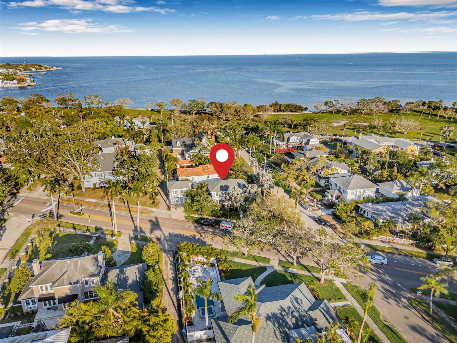 1505 BEACH DR NE, ST PETERSBURG, FL, 33704