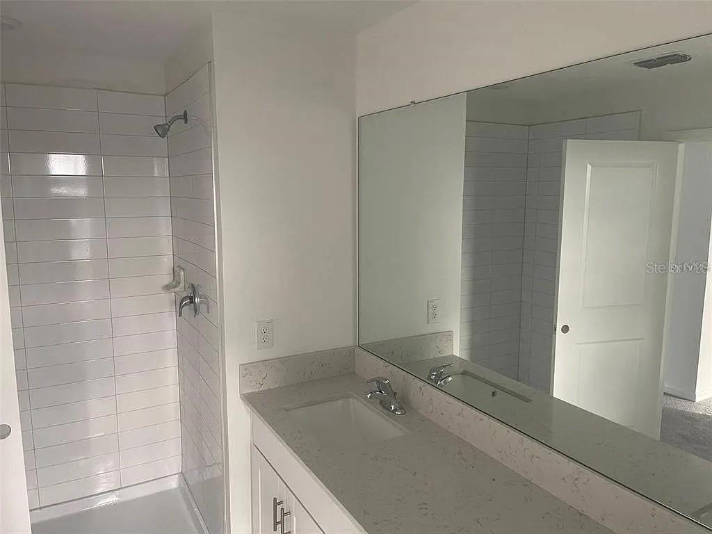2575 LEONIA LANE, ZEPHYRHILLS, FL, 33541