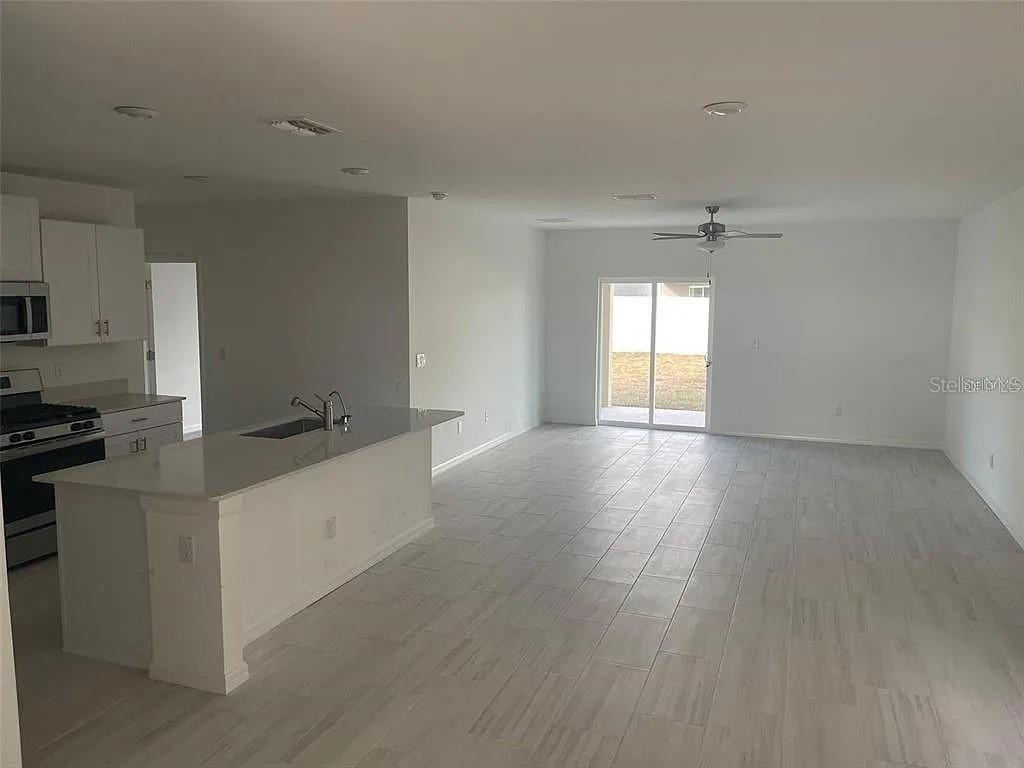 2575 LEONIA LANE, ZEPHYRHILLS, FL, 33541