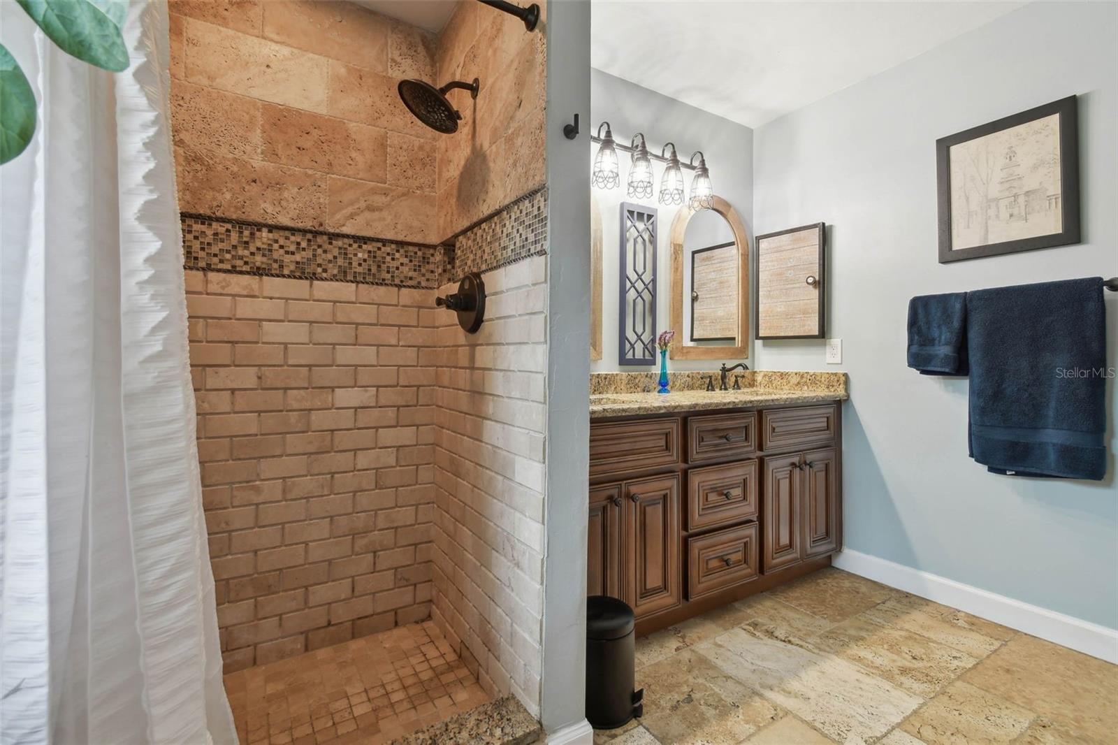 11505 GIBRALTER PL, TEMPLE TERRACE, FL, 33617