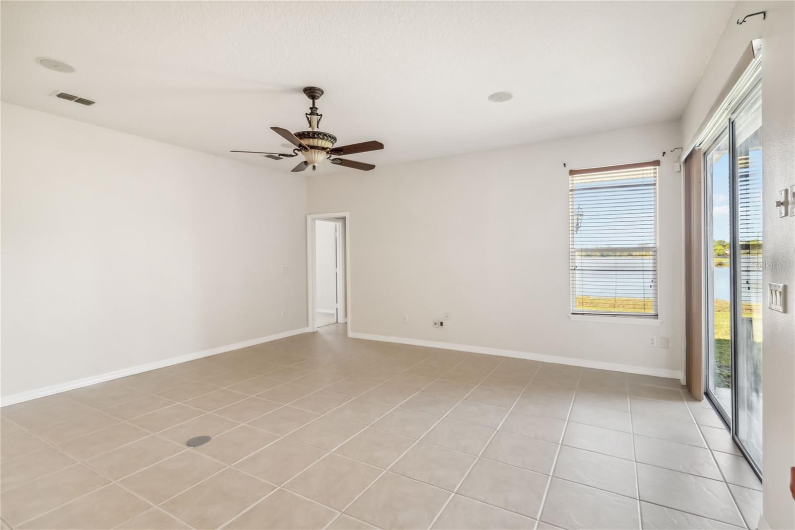 330 OSPREY LAKES CIR, CHULUOTA, FL, 32766