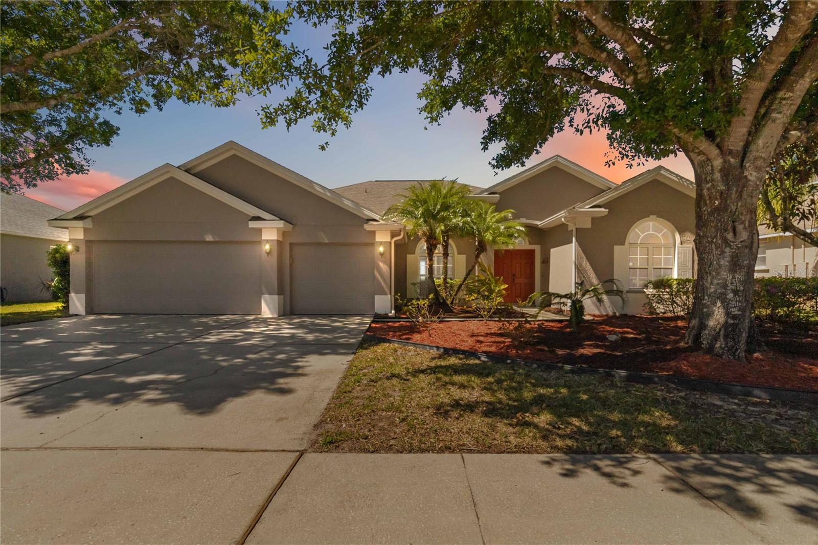 330 OSPREY LAKES CIR, CHULUOTA, FL, 32766