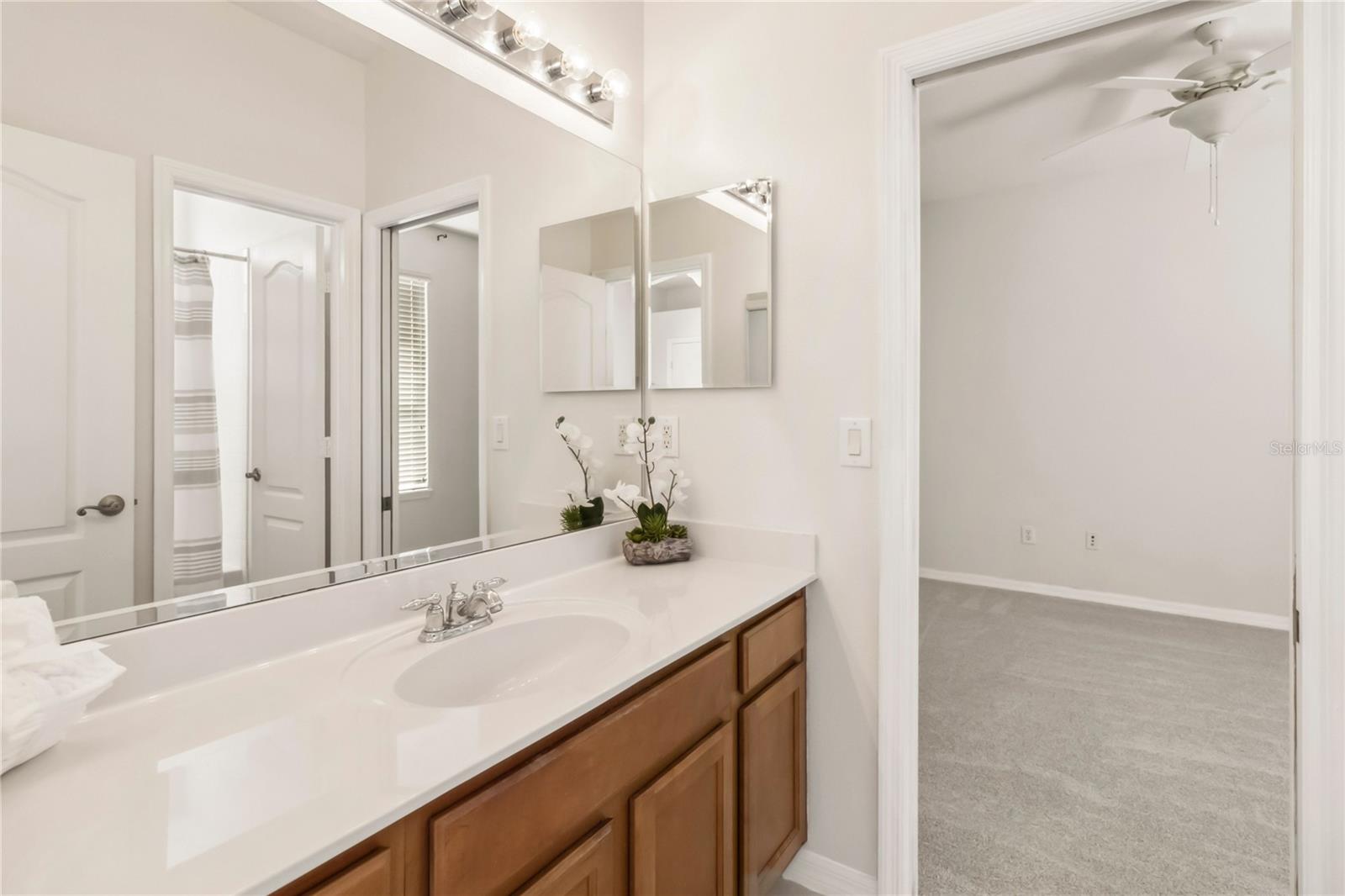 330 OSPREY LAKES CIR, CHULUOTA, FL, 32766