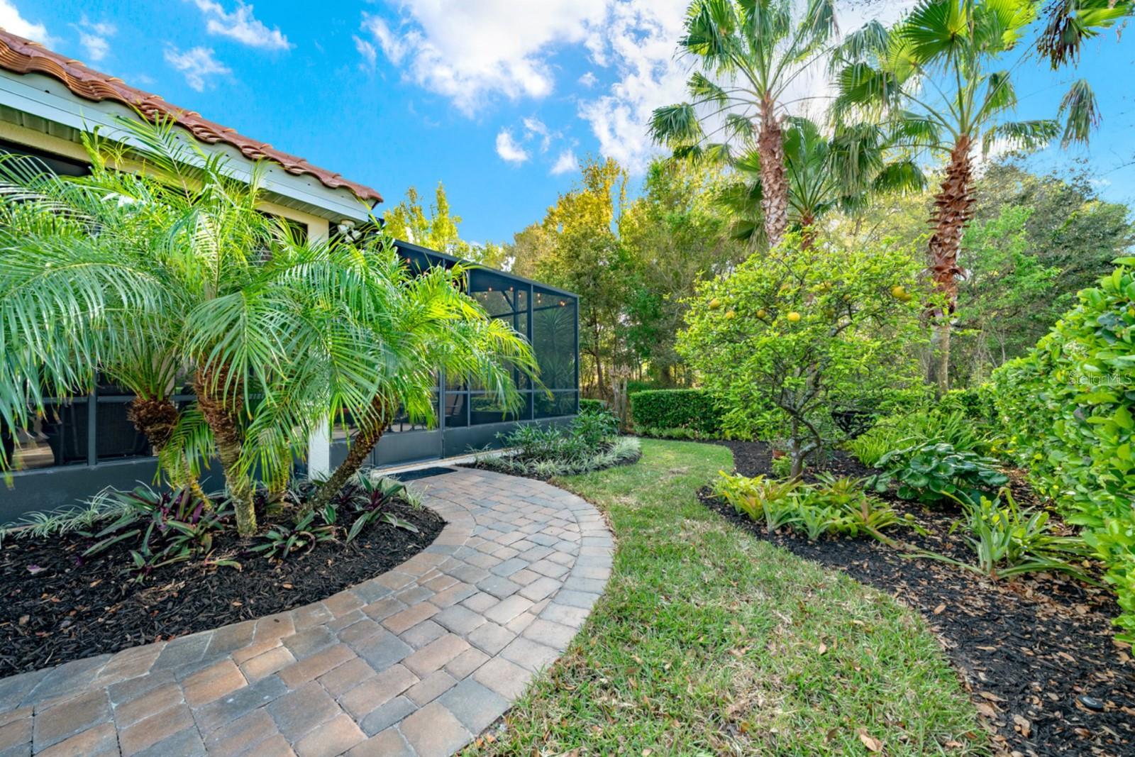 128 ENCLAVE AVE, DELAND, FL, 32724
