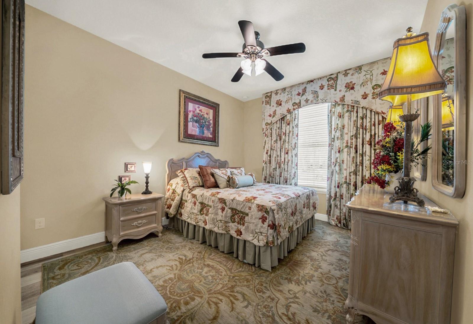 128 ENCLAVE AVE, DELAND, FL, 32724