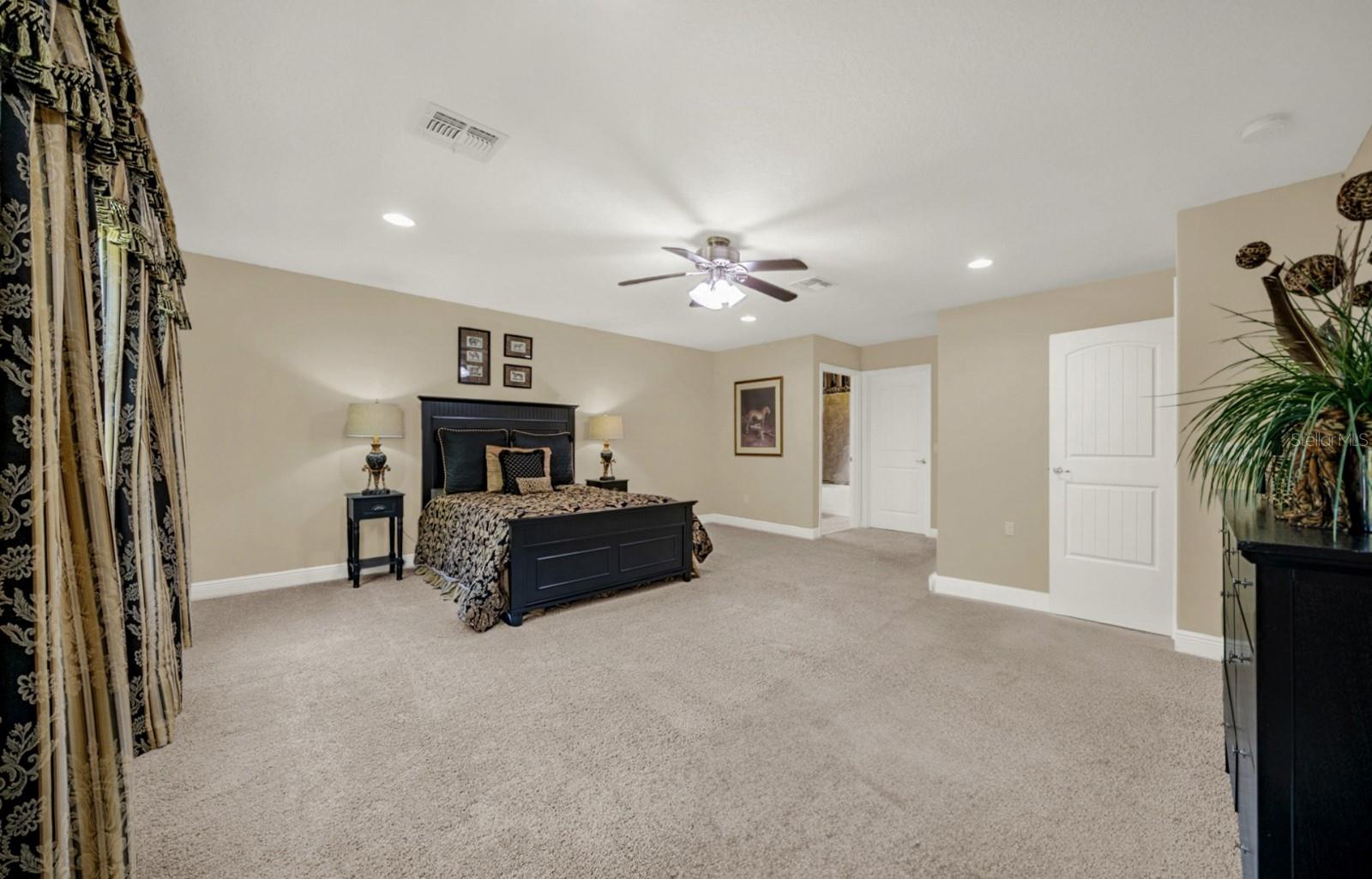 128 ENCLAVE AVE, DELAND, FL, 32724