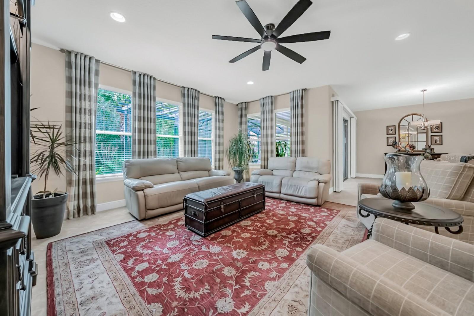 128 ENCLAVE AVE, DELAND, FL, 32724