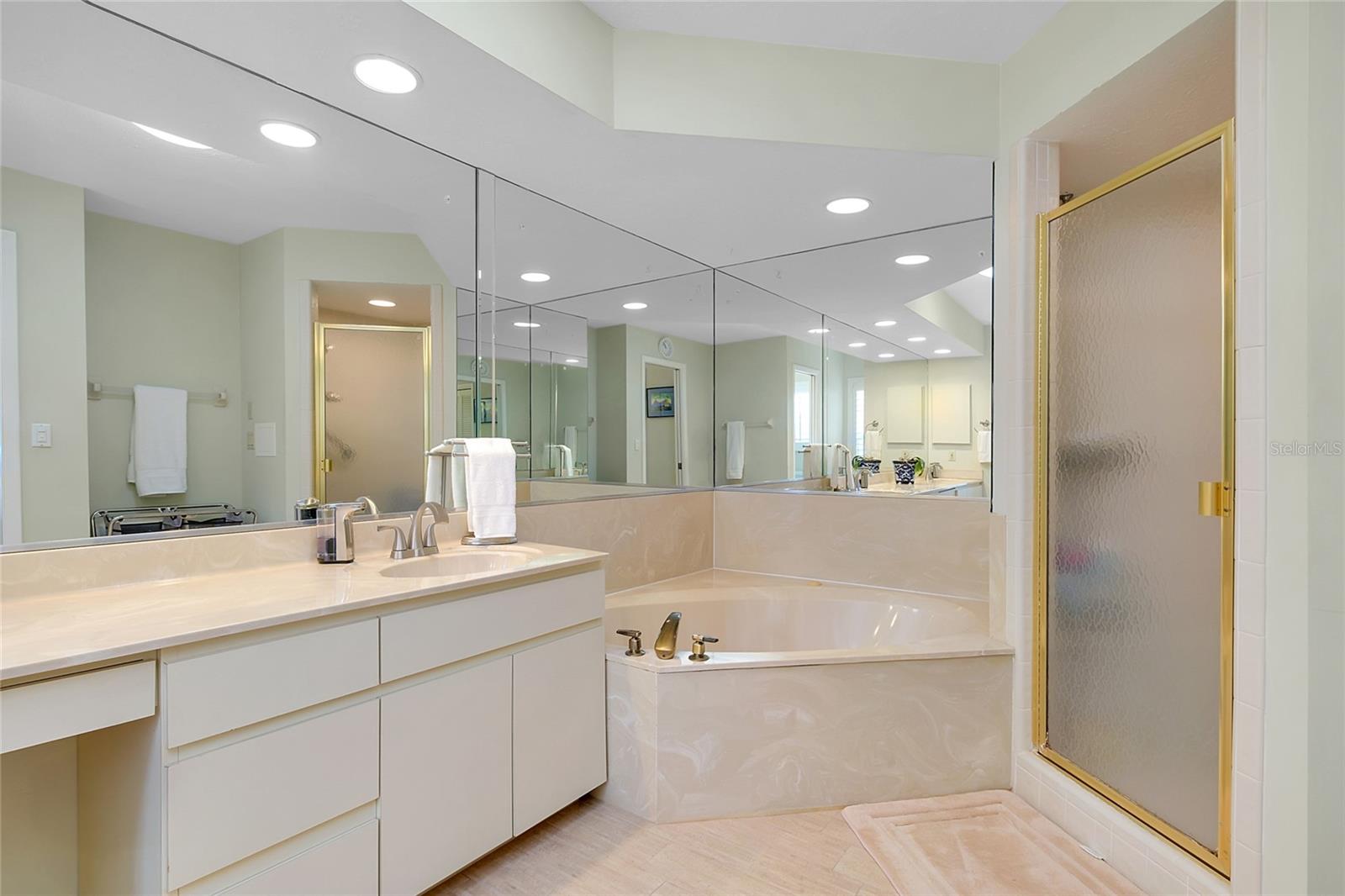 920 S DORAL LN, VENICE, FL, 34293