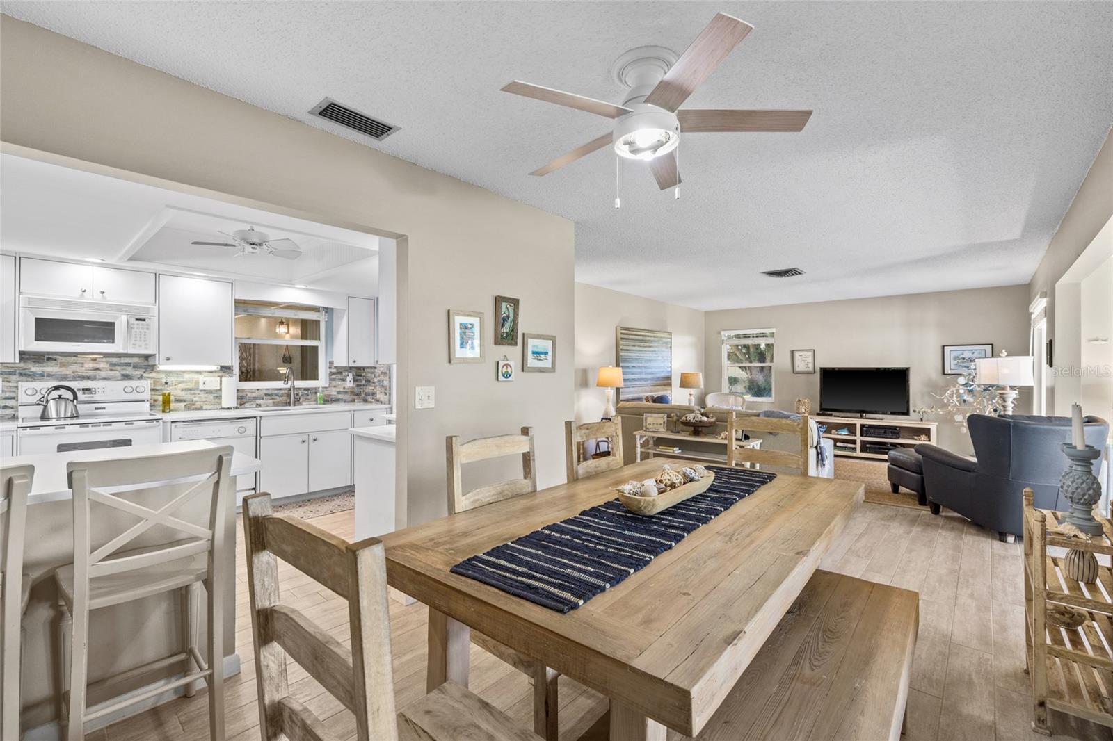 7122 11TH AVE W, BRADENTON, FL, 34209
