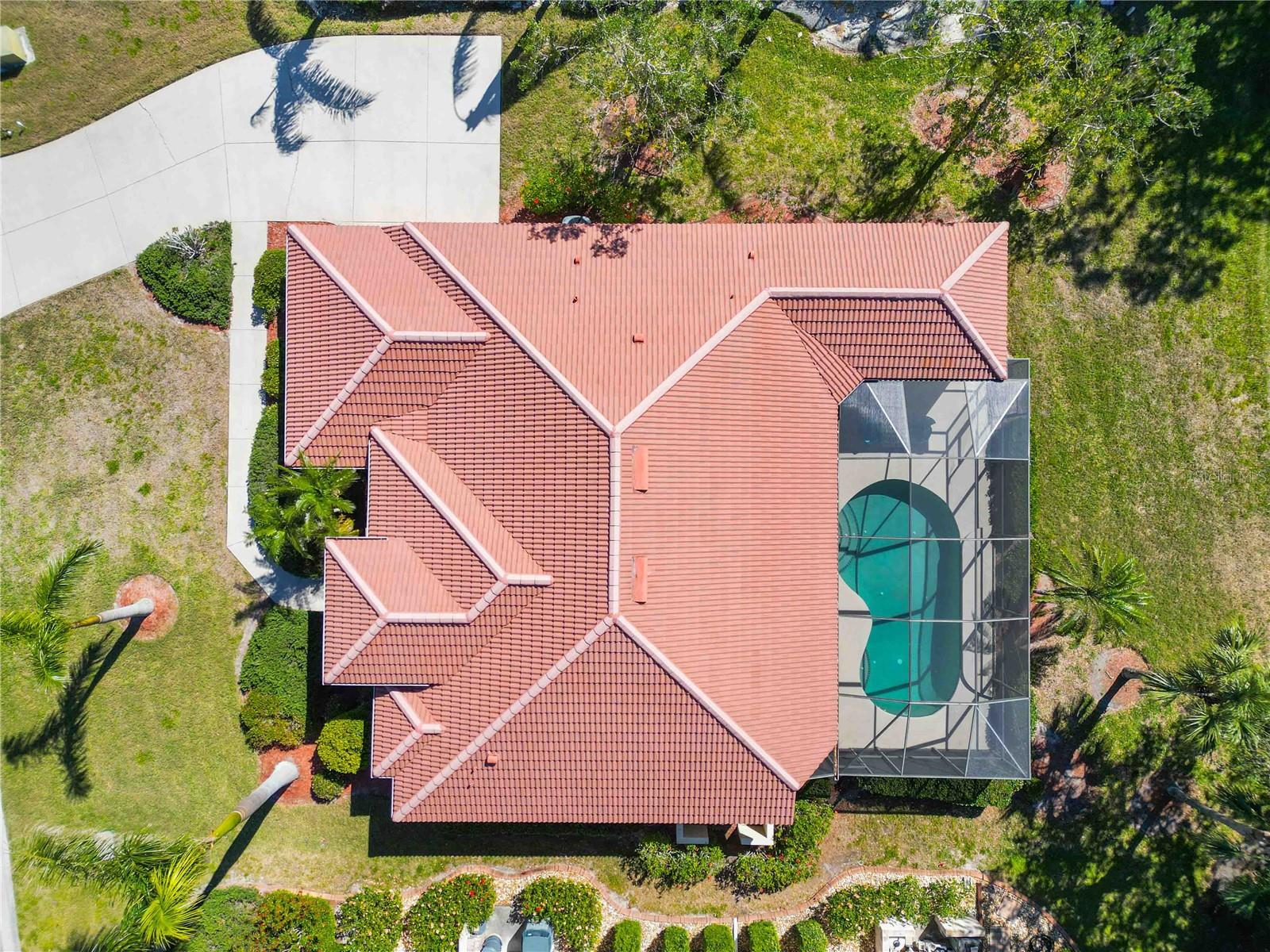 2024 CALUSA LAKES BLVD, NOKOMIS, FL, 34275