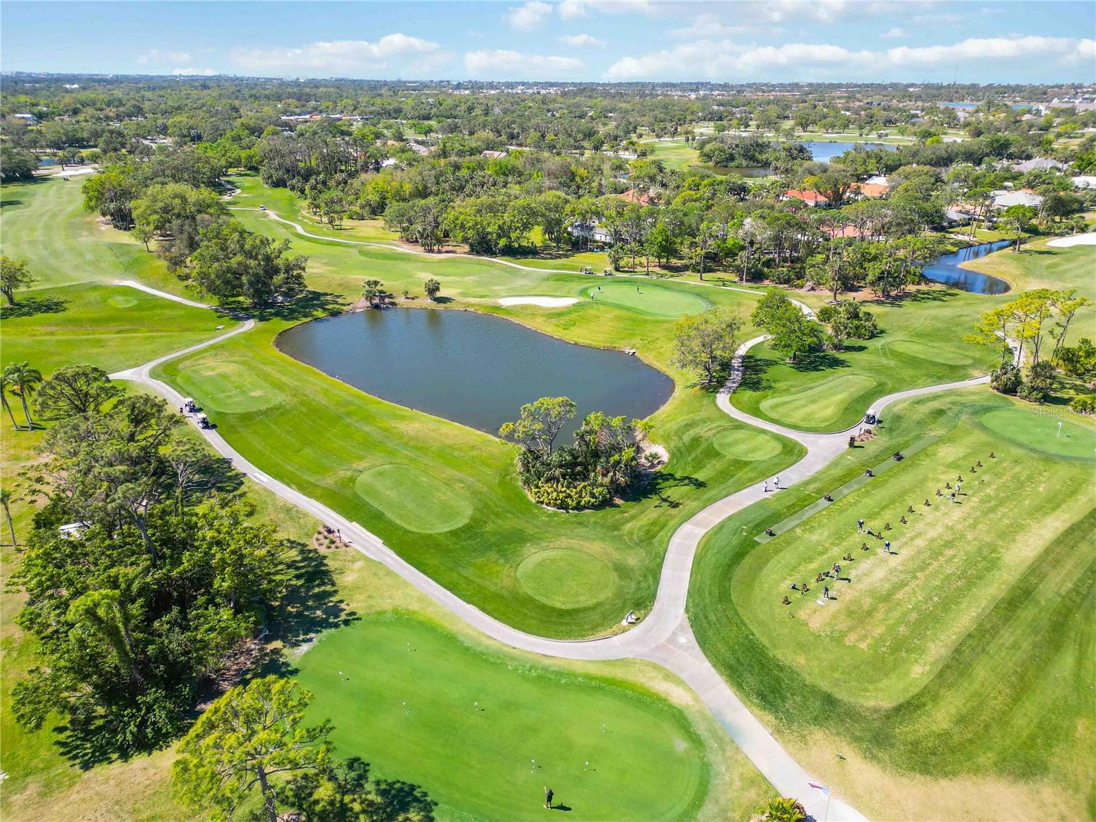 2024 CALUSA LAKES BLVD, NOKOMIS, FL, 34275
