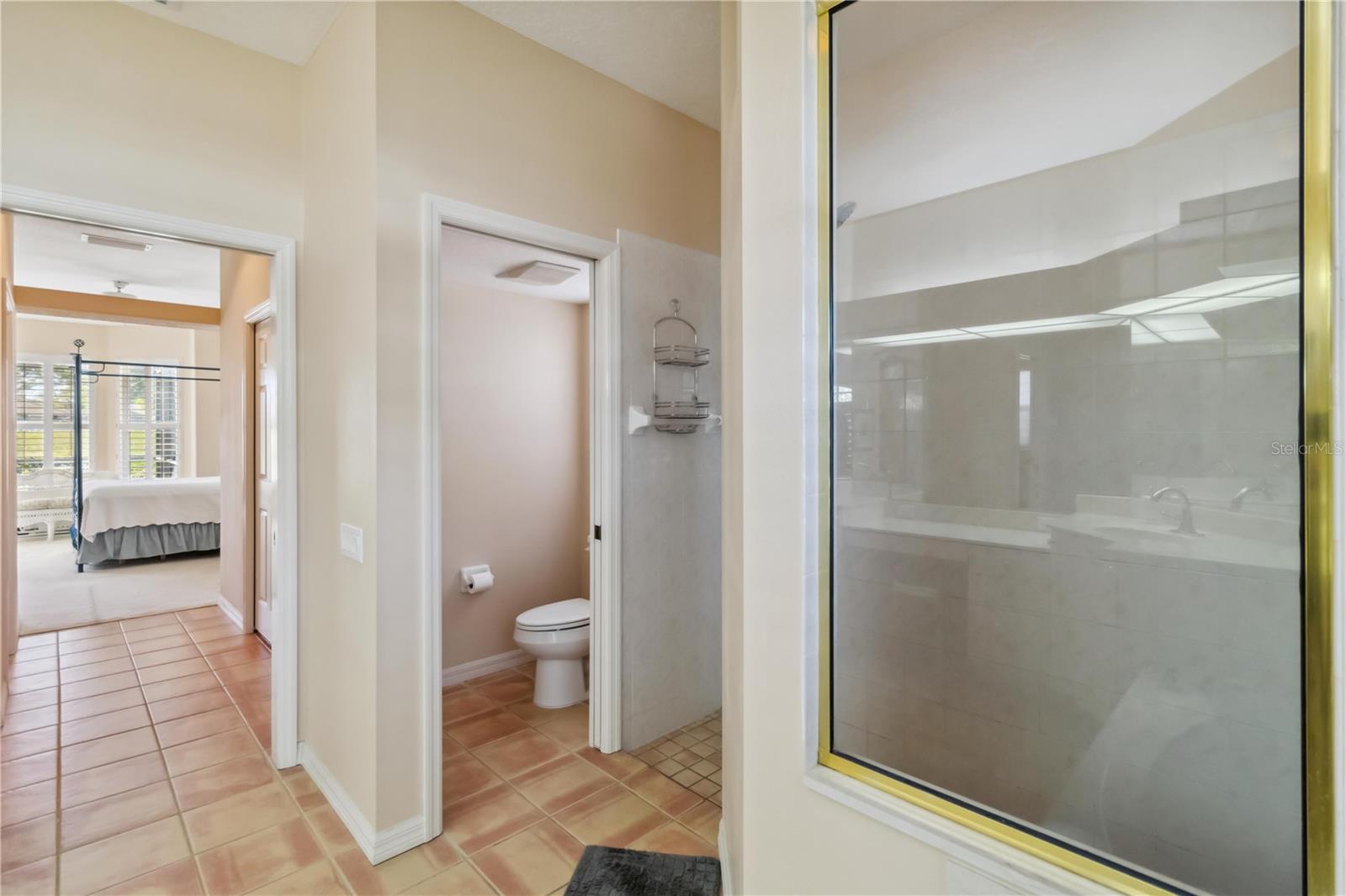 2024 CALUSA LAKES BLVD, NOKOMIS, FL, 34275
