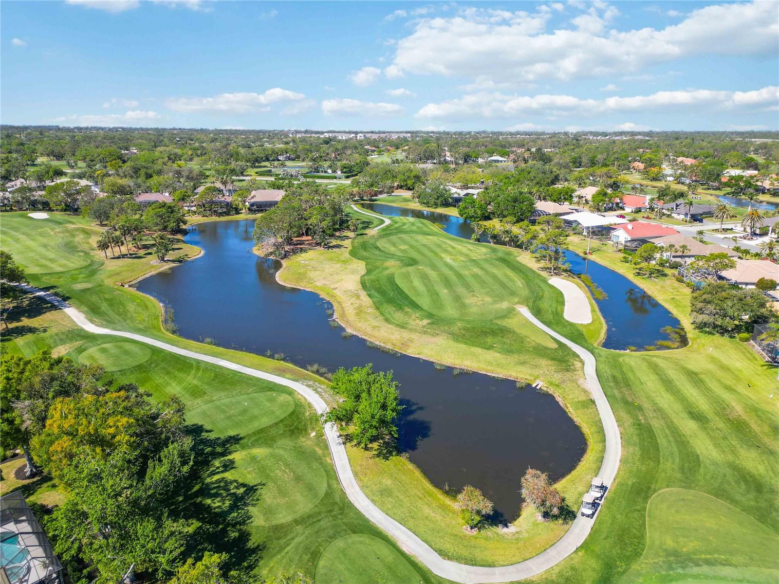 2024 CALUSA LAKES BLVD, NOKOMIS, FL, 34275