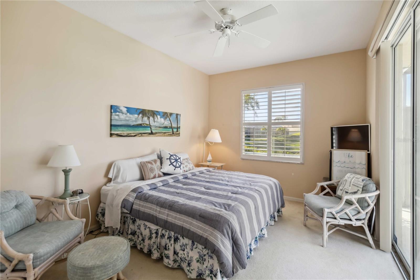 2024 CALUSA LAKES BLVD, NOKOMIS, FL, 34275