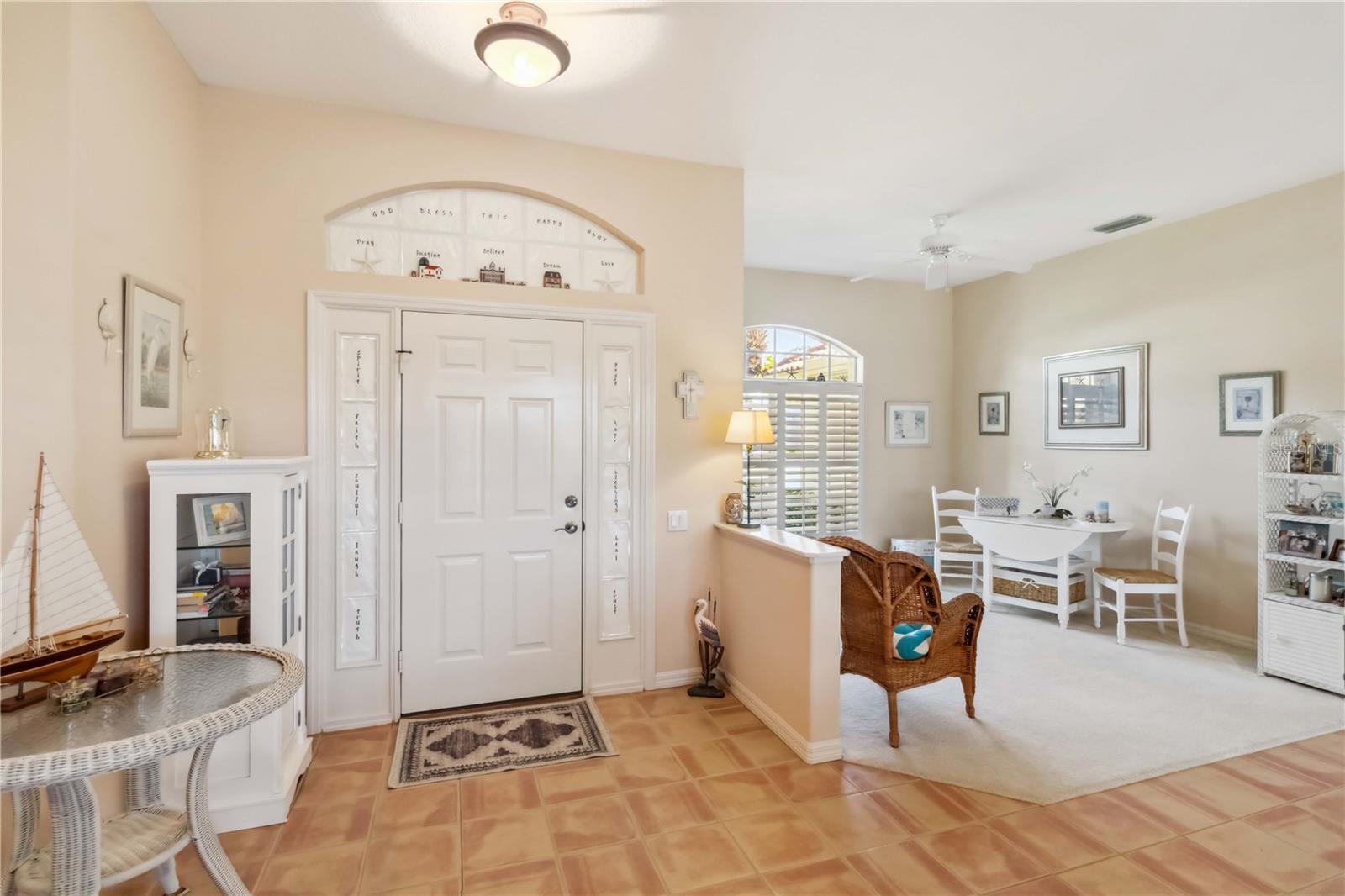 2024 CALUSA LAKES BLVD, NOKOMIS, FL, 34275