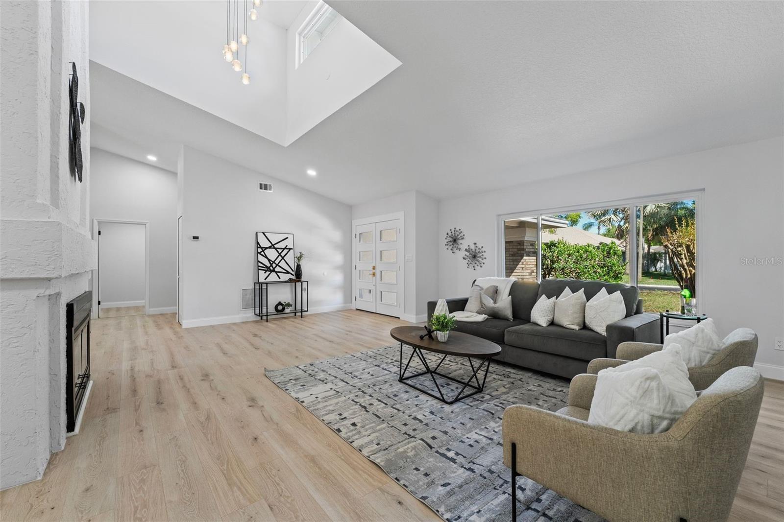 822 SWAYING PALM DR, APOPKA, FL, 32712