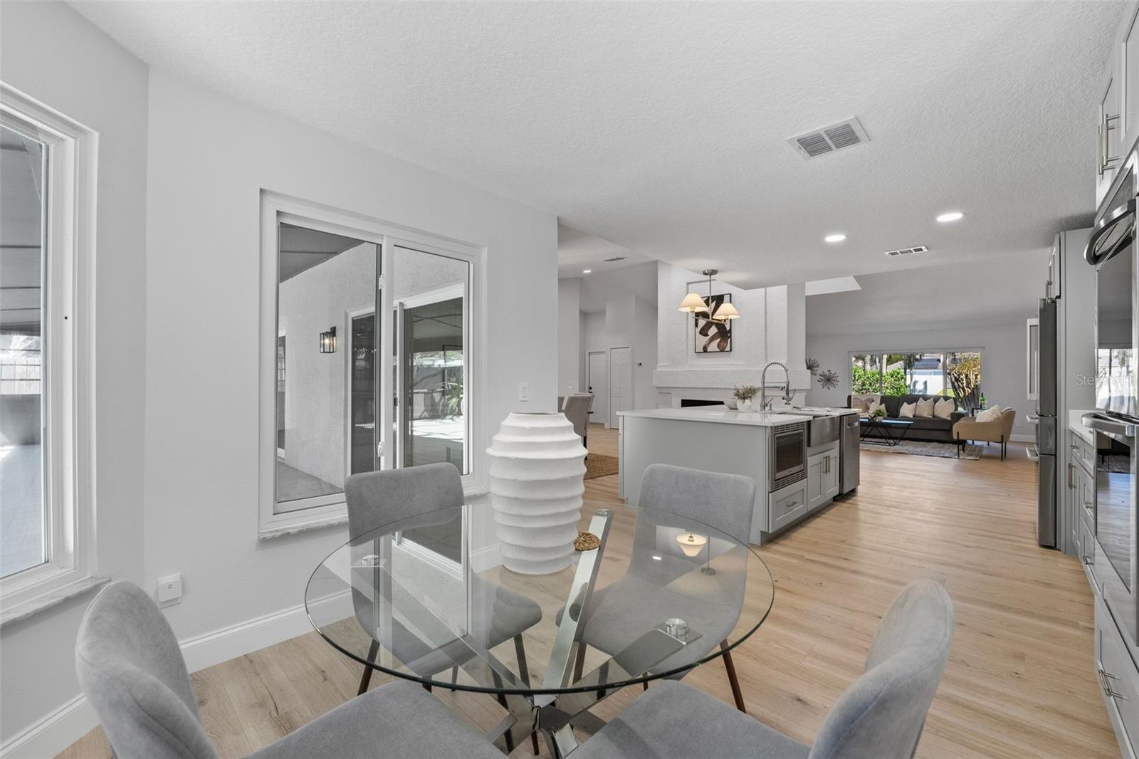 822 SWAYING PALM DR, APOPKA, FL, 32712