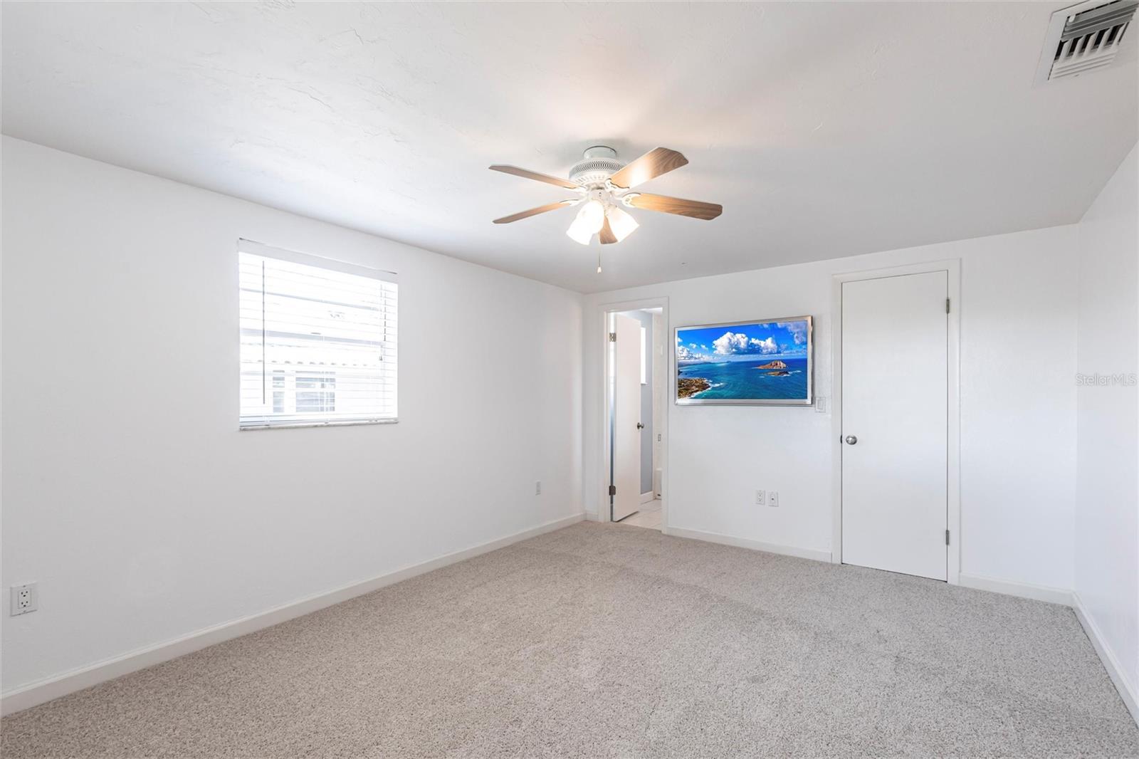 6235 CARLTON AVE, SARASOTA, FL, 34231