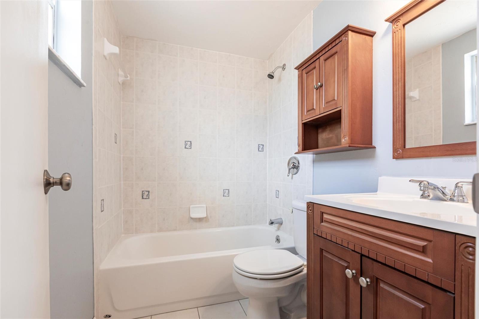6235 CARLTON AVE, SARASOTA, FL, 34231