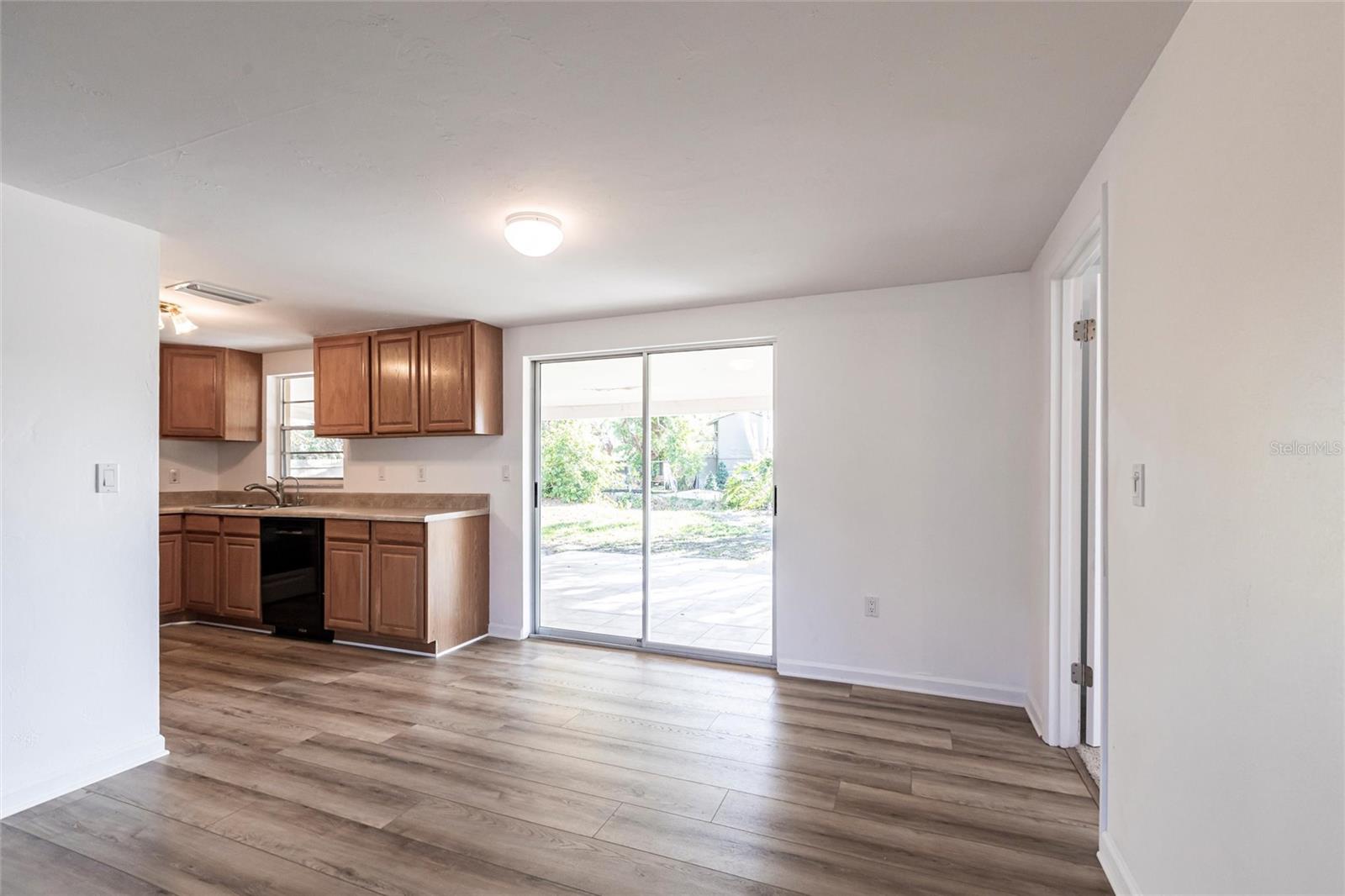 6235 CARLTON AVE, SARASOTA, FL, 34231