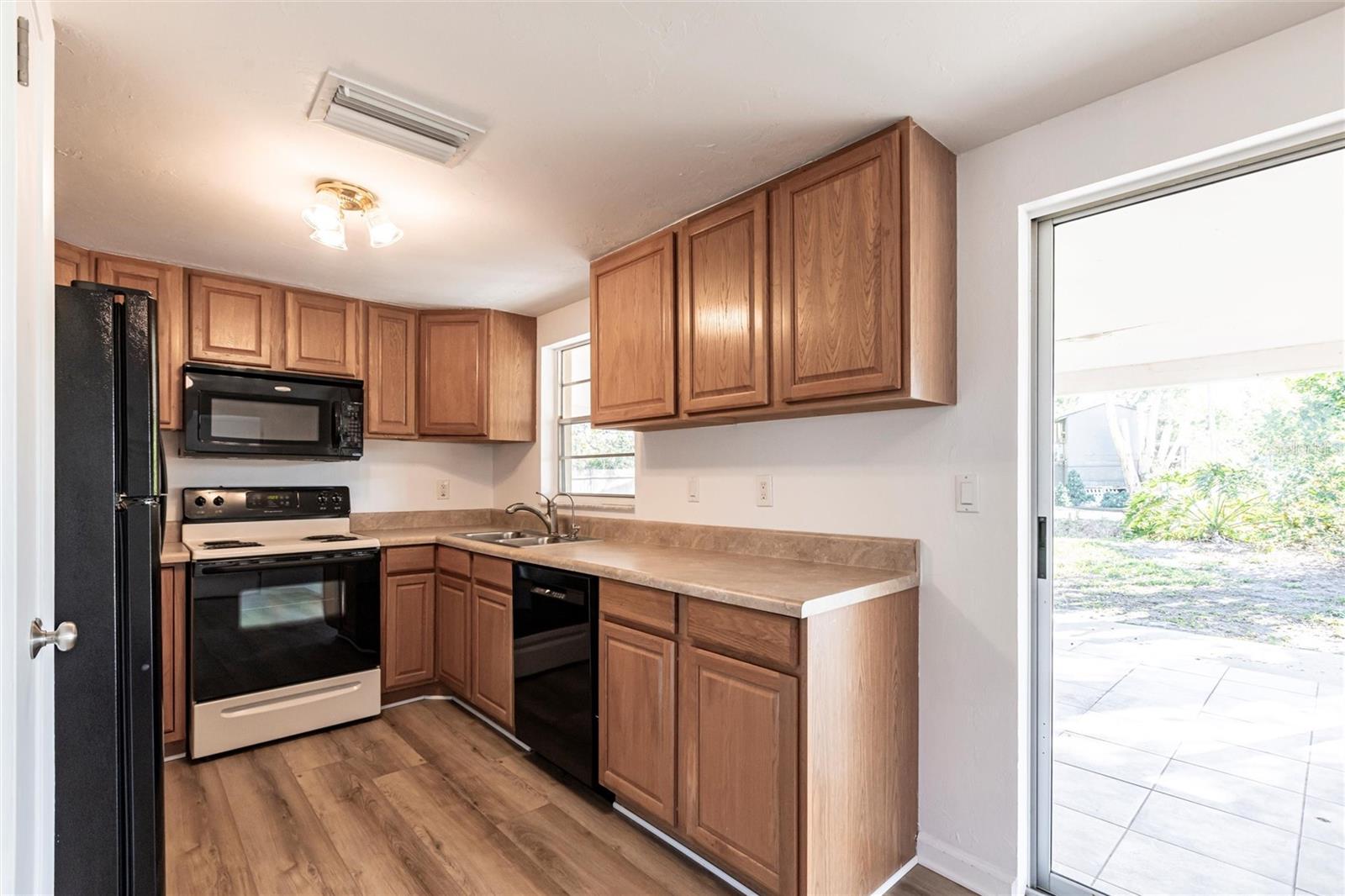 6235 CARLTON AVE, SARASOTA, FL, 34231