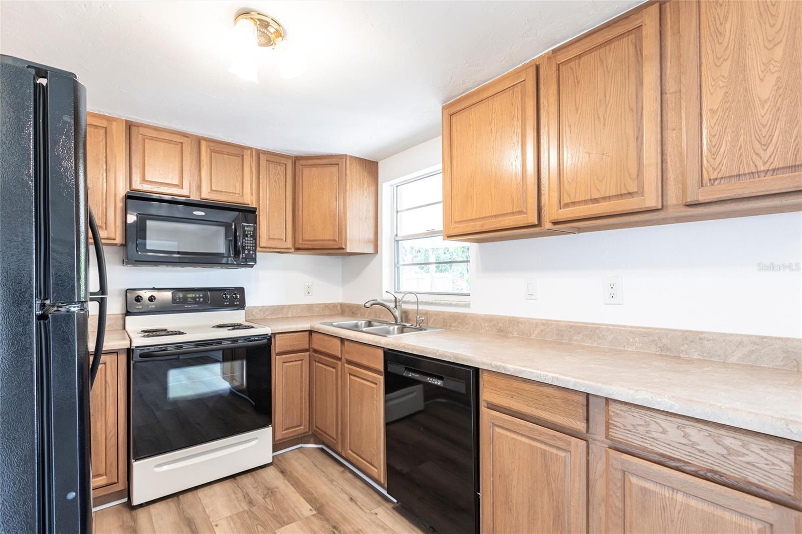 6235 CARLTON AVE, SARASOTA, FL, 34231