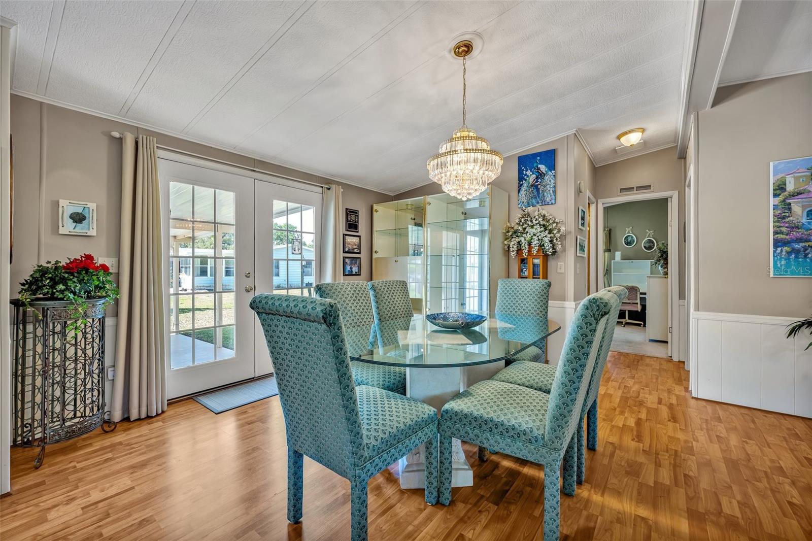 2350 CONESTOGA DR, LEESBURG, FL, 34748
