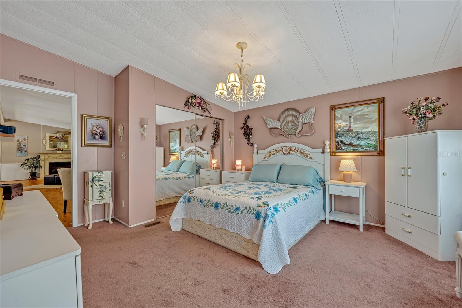 2350 CONESTOGA DR, LEESBURG, FL, 34748