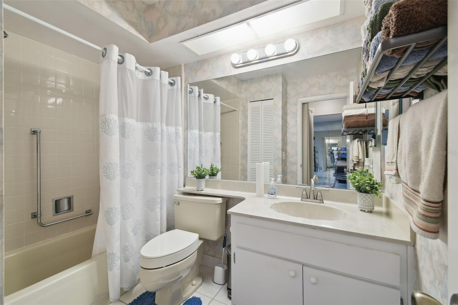8130 BRADDOCK CIR #3, PORT RICHEY, FL, 34668