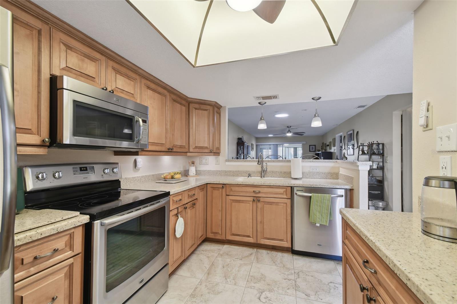 8130 BRADDOCK CIR #3, PORT RICHEY, FL, 34668