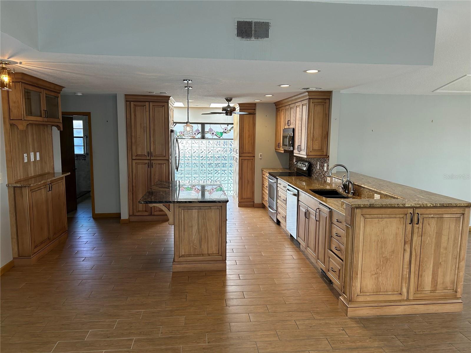5956 SEASIDE DR, NEW PORT RICHEY, FL, 34652
