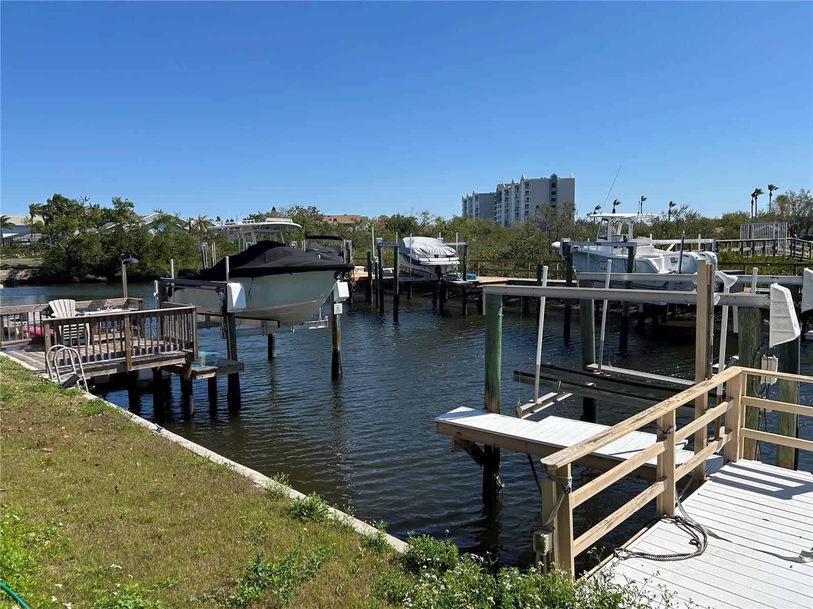 5956 SEASIDE DR, NEW PORT RICHEY, FL, 34652