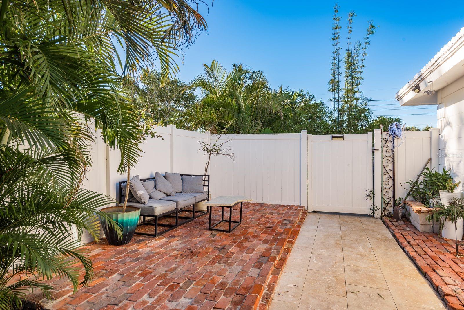 4127 53RD AVE S, ST PETERSBURG, FL, 33711