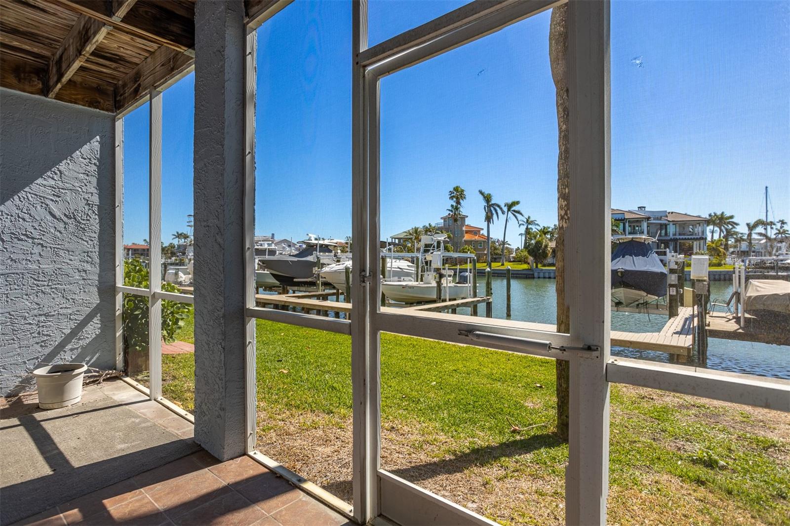 545 PINELLAS BAYWAY S #109, ST PETERSBURG, FL, 33715