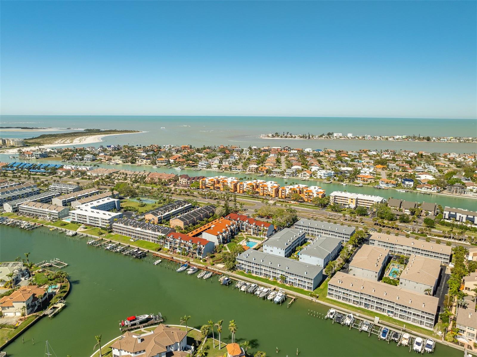 545 PINELLAS BAYWAY S #109, ST PETERSBURG, FL, 33715