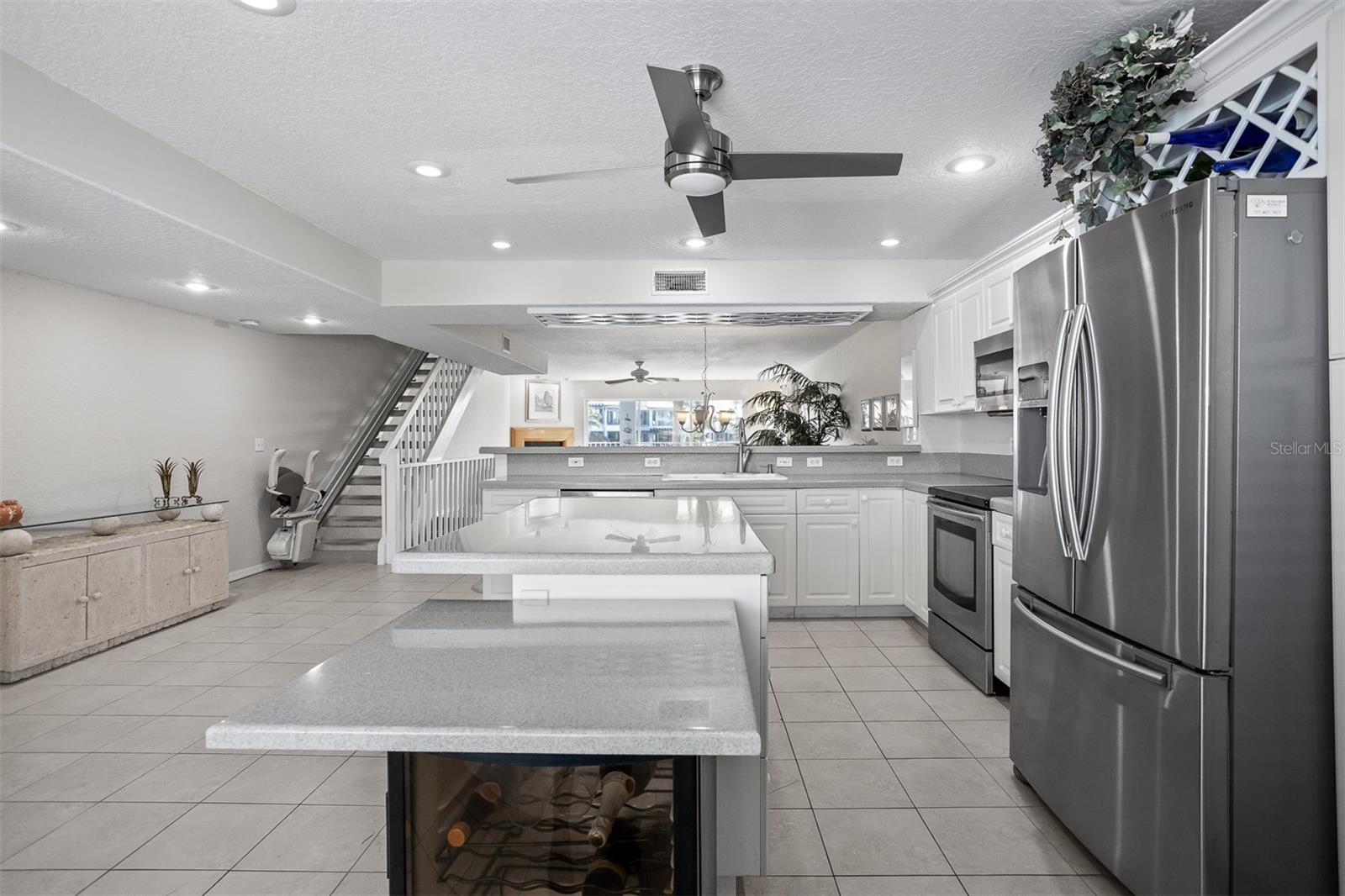 545 PINELLAS BAYWAY S #109, ST PETERSBURG, FL, 33715