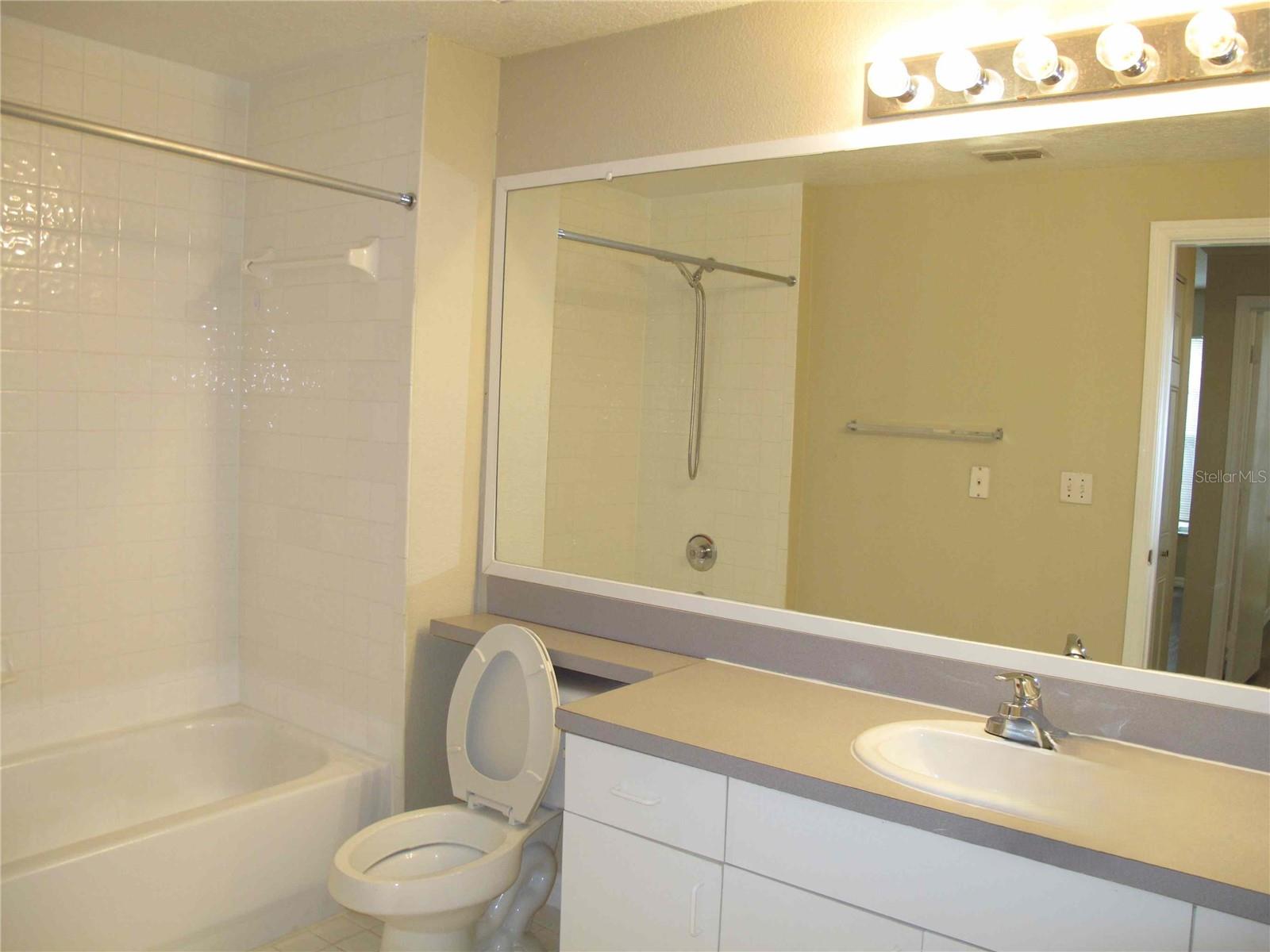 5524 METROWEST BLVD #10-212, ORLANDO, FL, 32811
